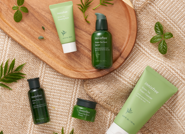 Hop on the innisfree Green Tea Seed Serum #Hydrocket for Ultimate Hydration!